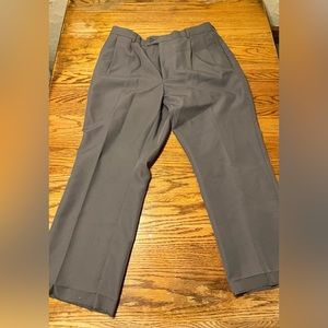 Men’s dress pants. Size 38x27.